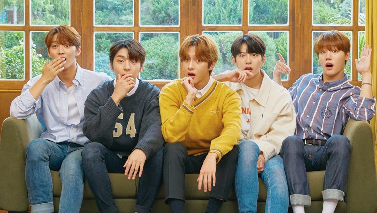 Crash! Insignificant Roommates