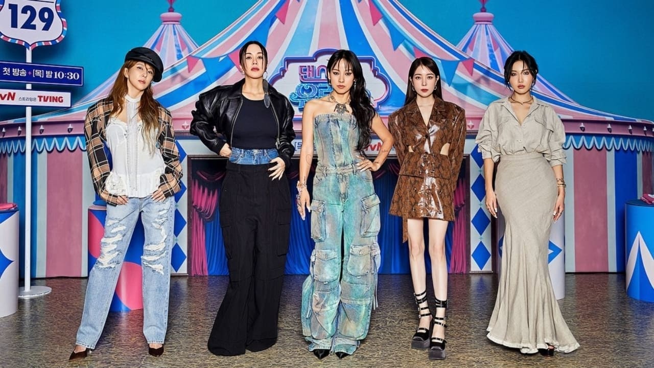 Dancing Queens on the Road